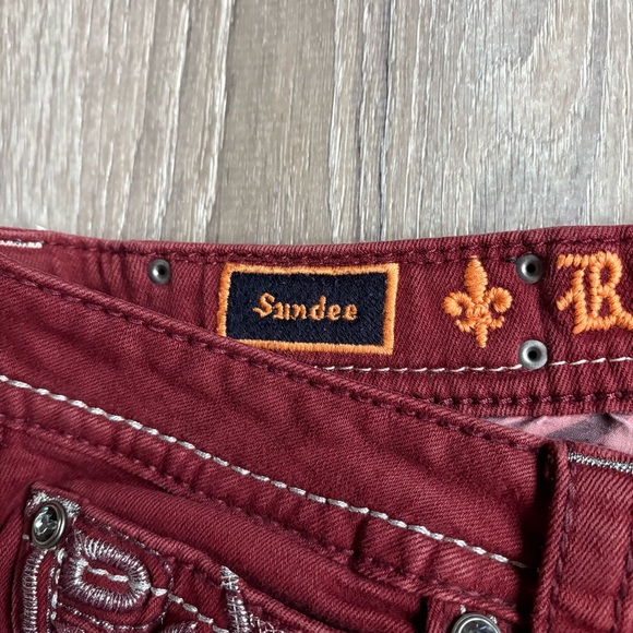 Rock Revival Jeans - Picture 4 of 5